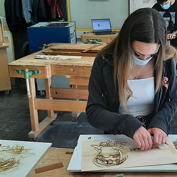 0F34C79F-5A33-4FA9-98C5-8D4B11548015