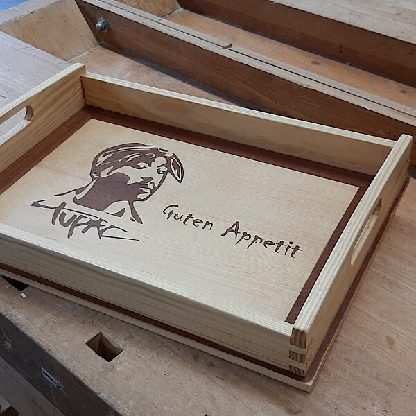 ED0325E5-A41F-442A-A9D5-AAB9A2D1BC6C