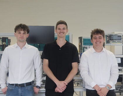 Digitalisierung live erleben: Ein Schülerprojekt zur Fernsteuerung der Lernfabrik